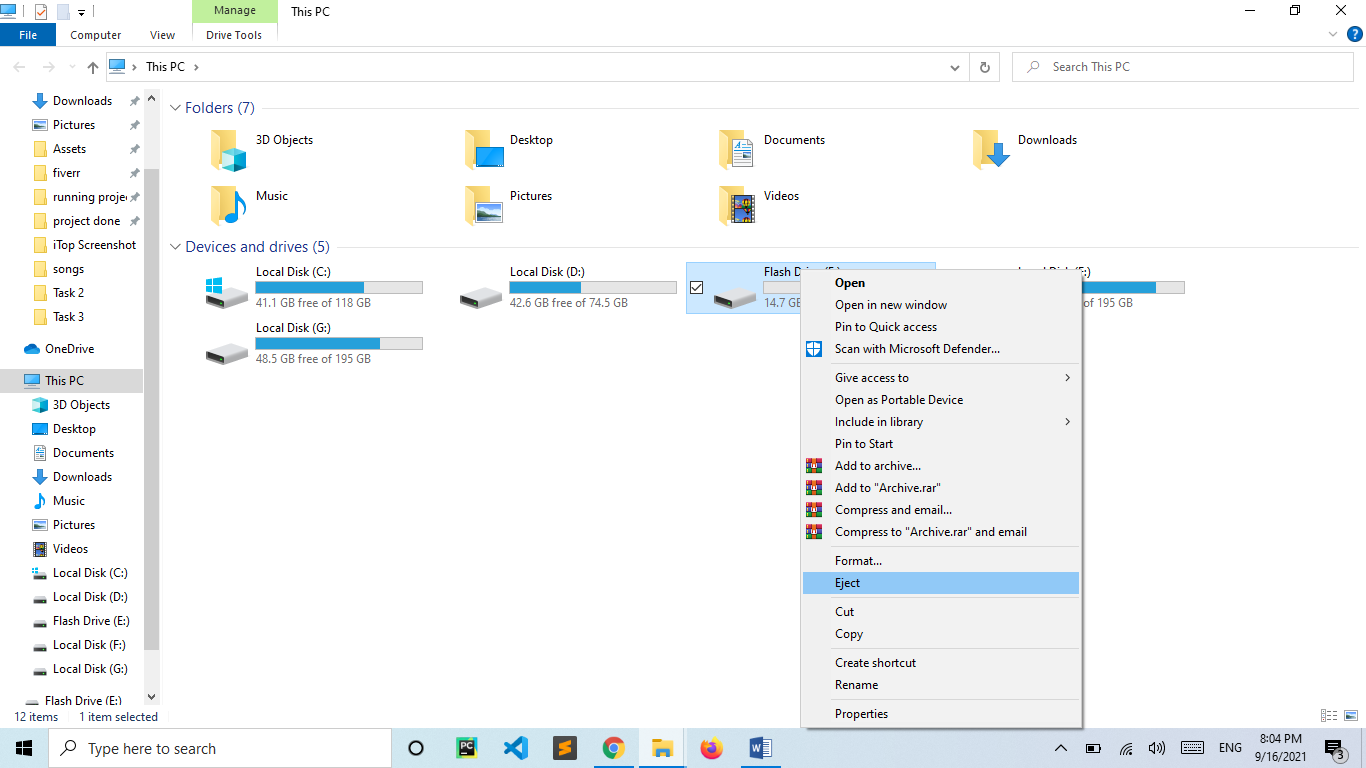 How to Use a Flash Drive or Memory Stick on Windows? [Beginner Guide]