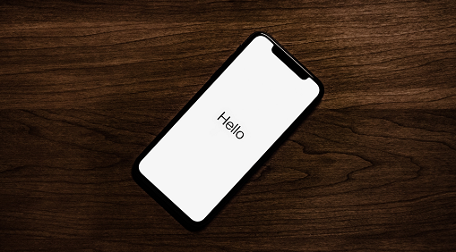 iphone-stuck-on-hello-screen